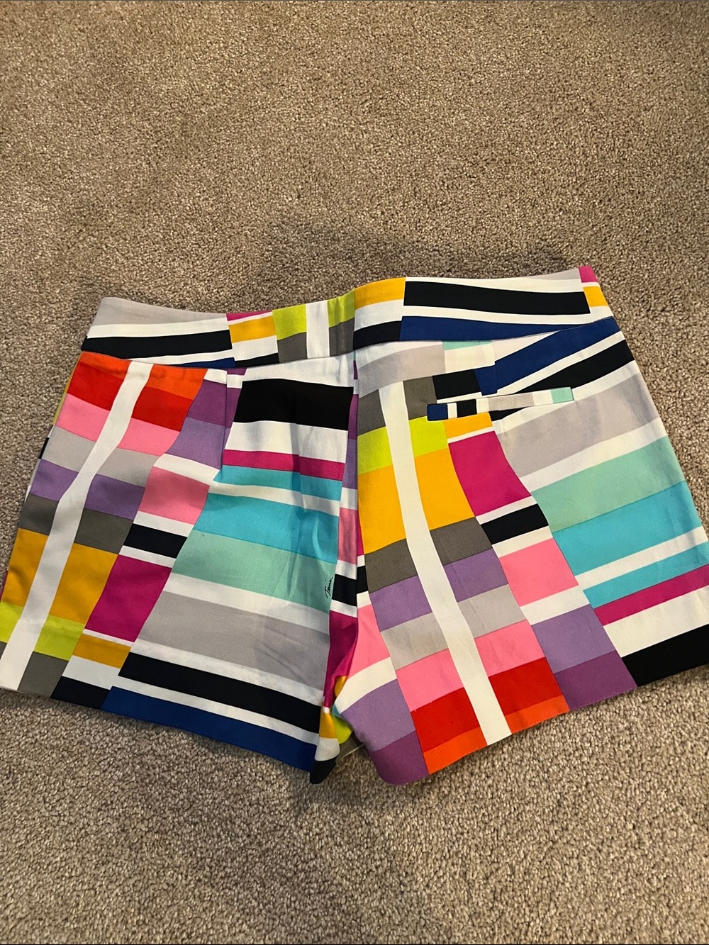 Trina Turk Multicolor Geometric Block Print Shorts. Size 6. EUC. No flaws. - Picture 3 of 4